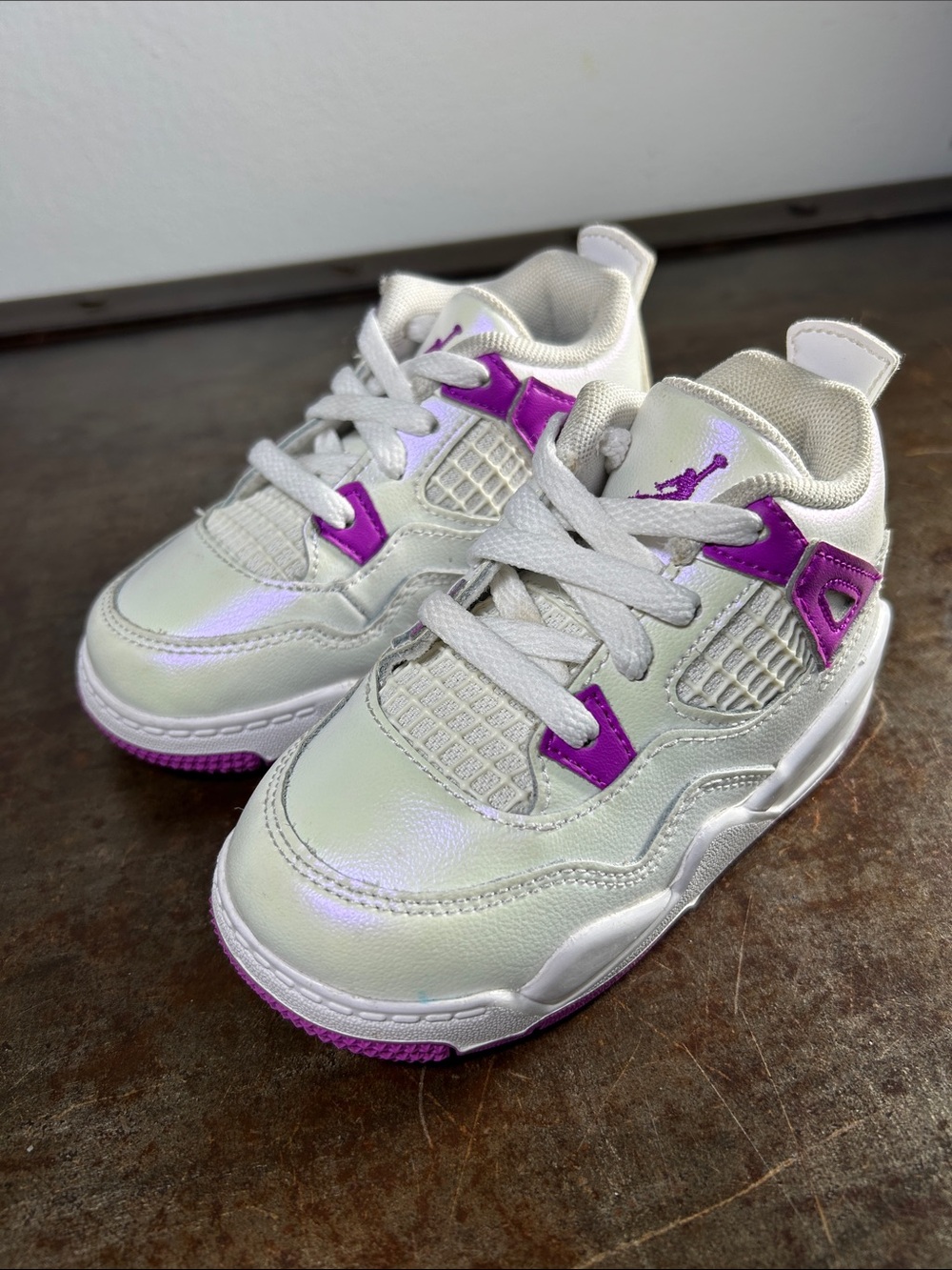 Nike Air Jordan 4 Retro ‘Hyper Violet’ White/Purple Sneakers Toddler Size US 7